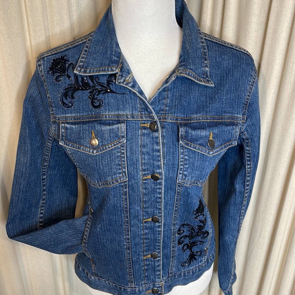 GORGEOUS DENIM JACKET HANDMADE BY THE OCEAN IN CALIFORNIA SIZE SMALL